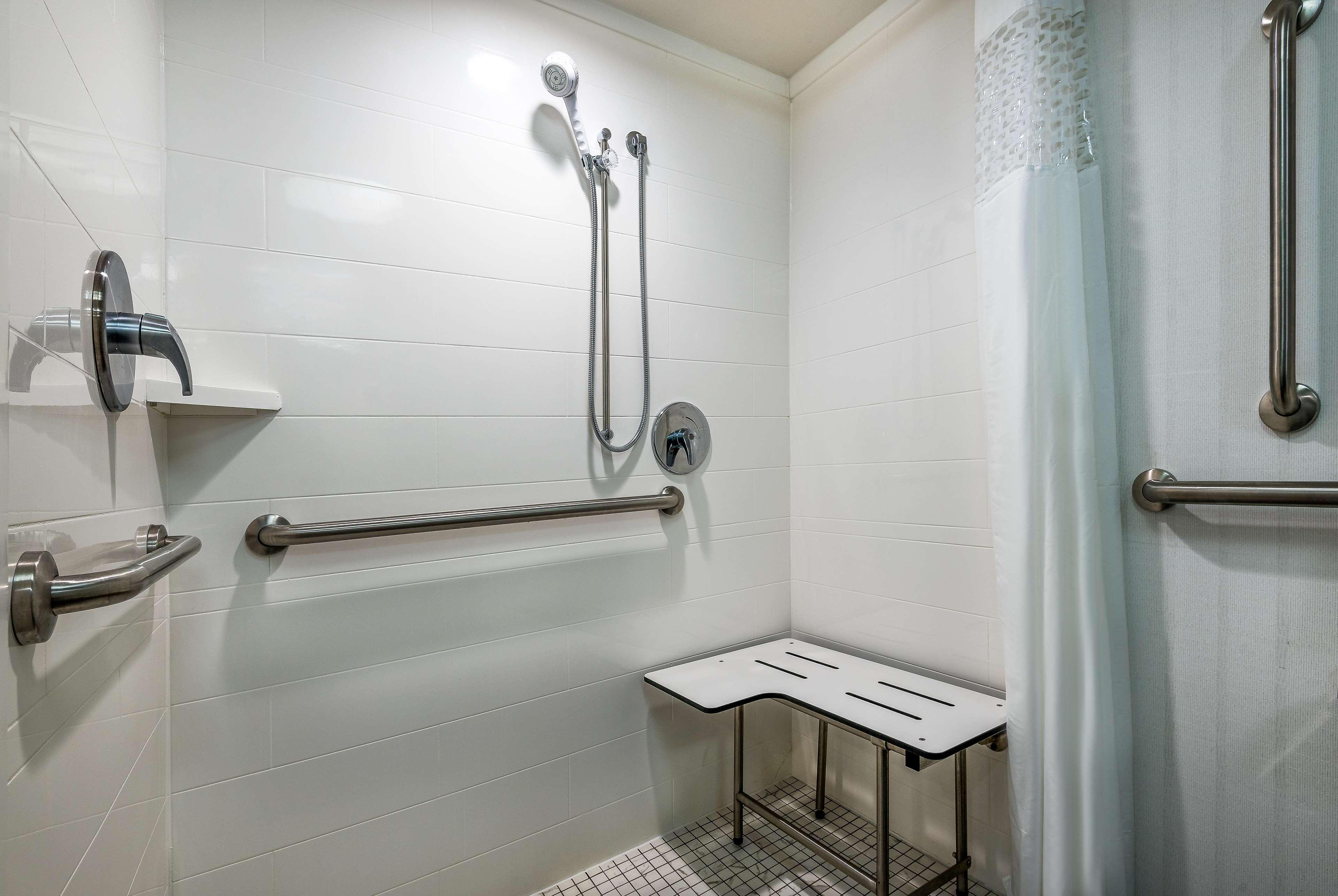 Hampton Inn & Suites Florence Center Bagian luar foto
