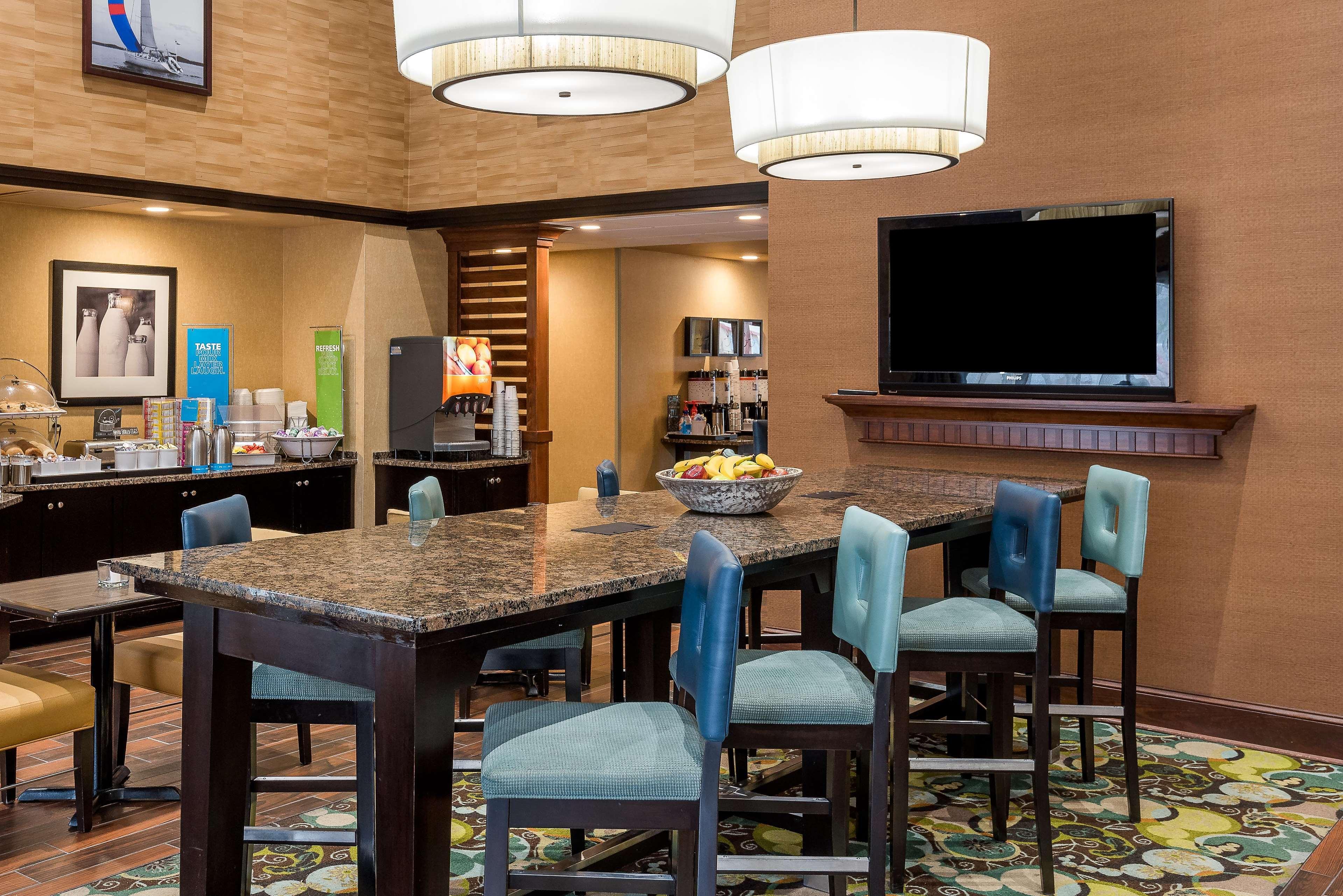 Hampton Inn & Suites Florence Center Bagian luar foto
