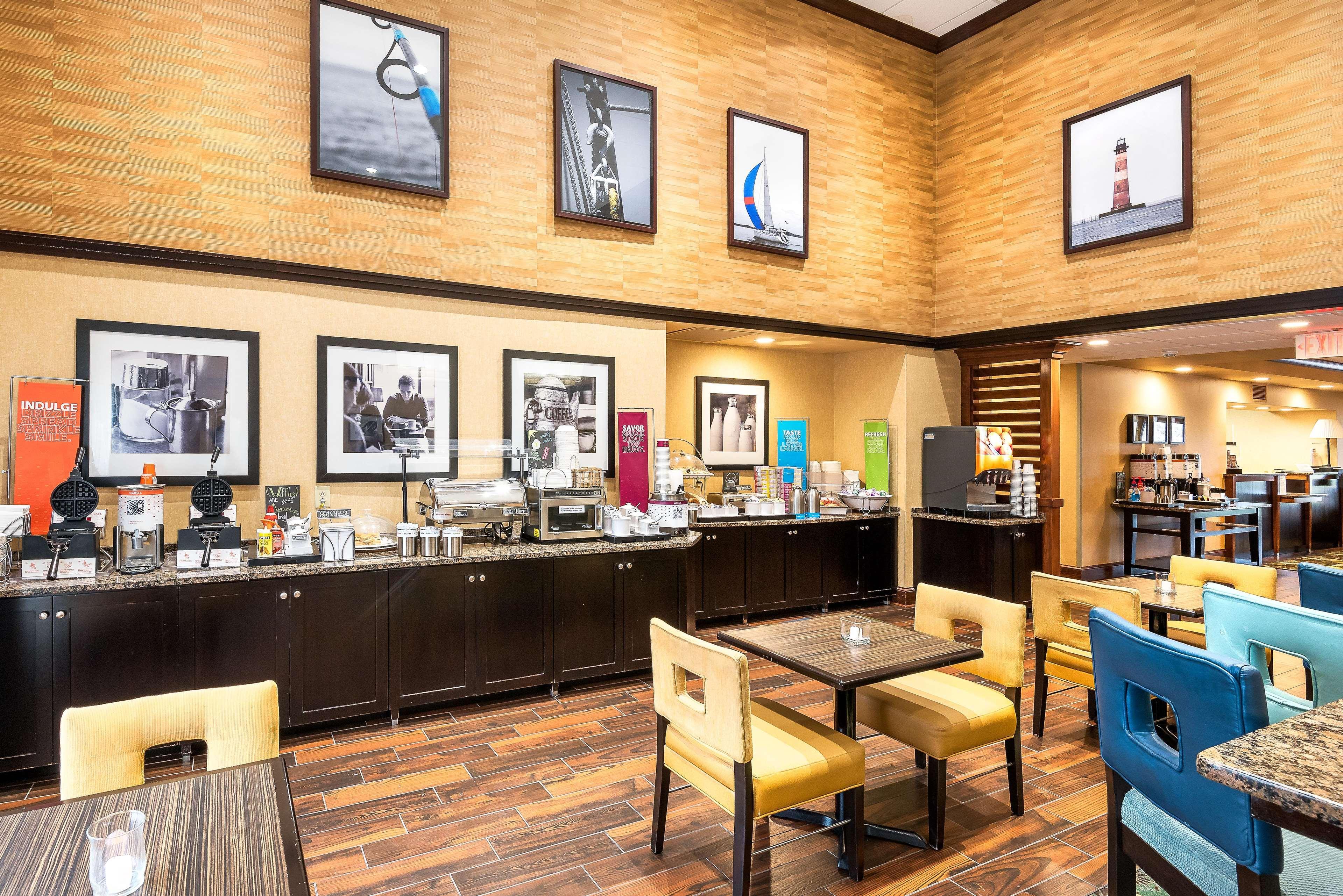 Hampton Inn & Suites Florence Center Bagian luar foto